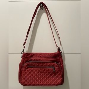 LUG “Shimmy” medium crossbody w/RFID